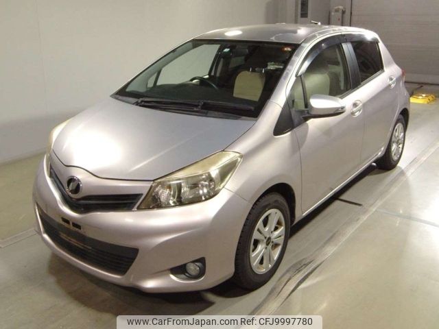 toyota vitz 2011 -TOYOTA--Vitz KSP130-2023882---TOYOTA--Vitz KSP130-2023882- image 1