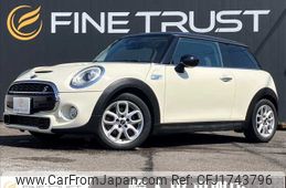 mini mini-others 2015 CFJ1743796