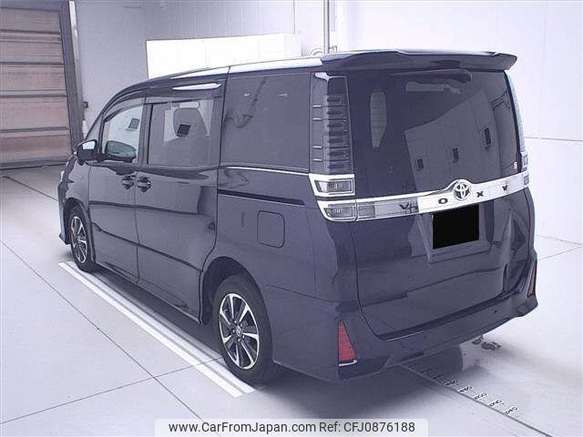 ② VOXY　215 65 16 s-l400.jpg