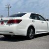 toyota crown 2017 504928-929623 image 2
