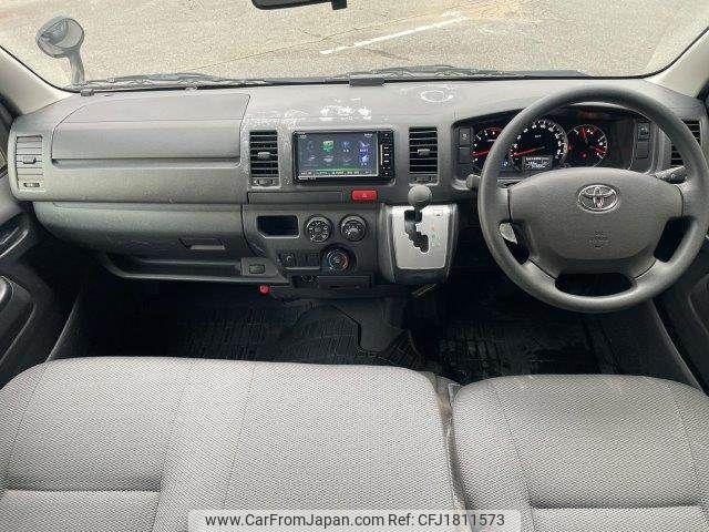 toyota hiace-van 2018 CFJ1811573 image 2