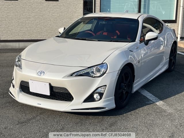 toyota 86 2012 -TOYOTA--86 DBA-ZN6--ZN6-011050---TOYOTA--86 DBA-ZN6--ZN6-011050- image 1