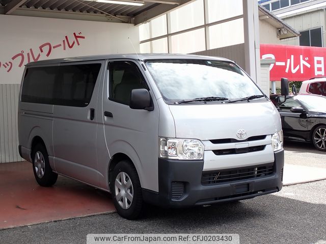 toyota hiace-van 2018 24940702 image 1