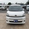 toyota voxy 2012 GOO_JP_700056043930250714004 image 36