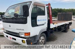 nissan atlas 2002 CFJ1482418