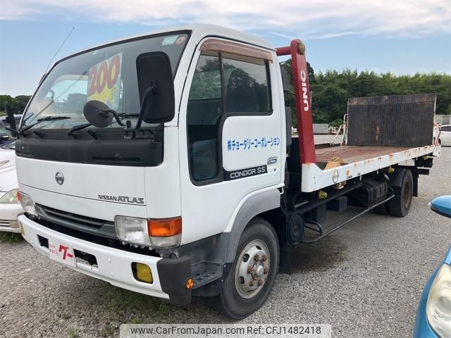 nissan atlas 2002 CFJ1482418 image 1