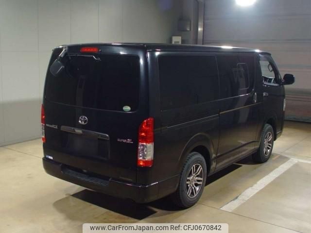 toyota regiusace-van 2017 quick_quick_LDF-KDH206V_KDH206-8113422 image 2