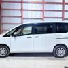 nissan serena 2016 CFJ1607571 image 7