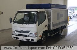 hino dutro 2014 -HINO--Hino Dutoro XZC645M-0002464---HINO--Hino Dutoro XZC645M-0002464-