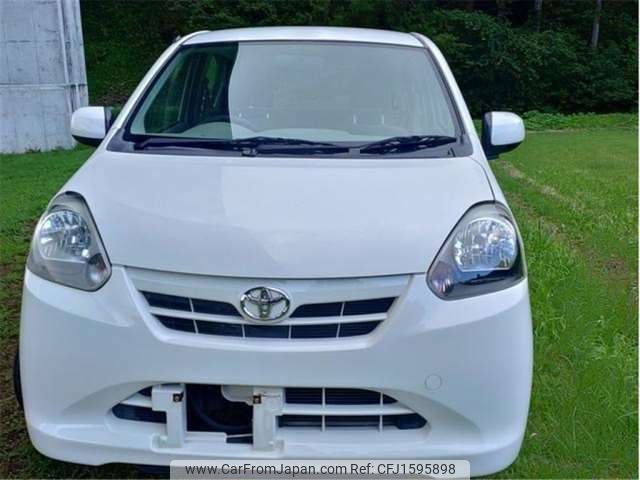 toyota pixis-epoch 2013 CFJ1595898 image 2