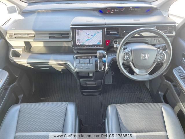 honda stepwagon-spada 2016 CFJ1788525 image 2