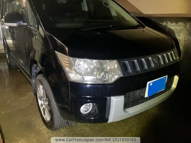 mitsubishi delica-d5 2011 CFJ1859183 image 1