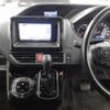 toyota voxy 2018 CFJ1595613 image 14