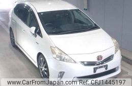 toyota prius-α 2012 CFJ1445197