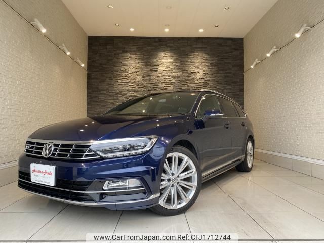 volkswagen passat-variant 2017 CFJ1712744 image 1