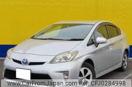 toyota prius 2013 -TOYOTA--Prius DAA-ZVW30--ZVW30-5669945---TOYOTA--Prius DAA-ZVW30--ZVW30-5669945-