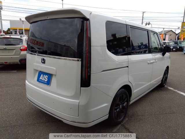 honda stepwagon 2024 CFJ1775885 image 2