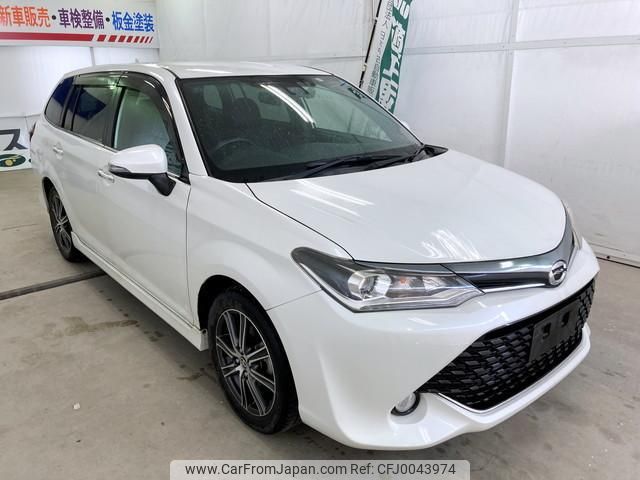 toyota corolla-fielder 2015 quick_quick_DBA-NRE161G_NRE161-8010690 image 1