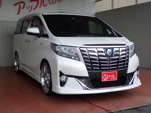 Used Toyota Alphard Hybrid 17 Apr Ayh30 In Good Condition For Sale