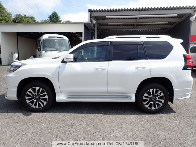 toyota land-cruiser-prado 2021 CFJ1749180 image 2