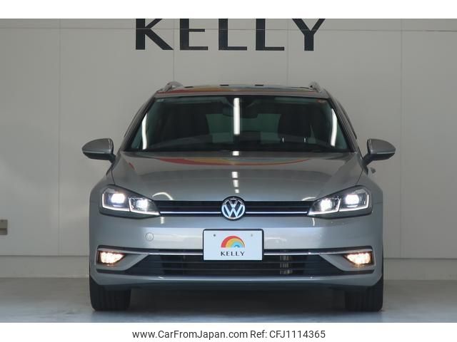 volkswagen golf-variant 2017 quick_quick_AUCHP_WVWZZZAUZJP526514 image 2