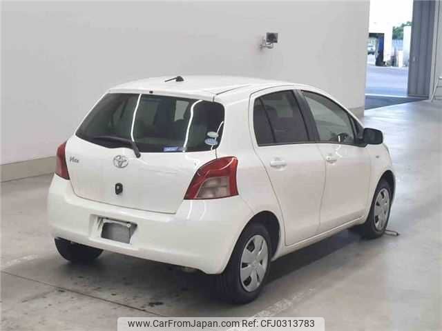 toyota vitz 2007 TE604 image 1