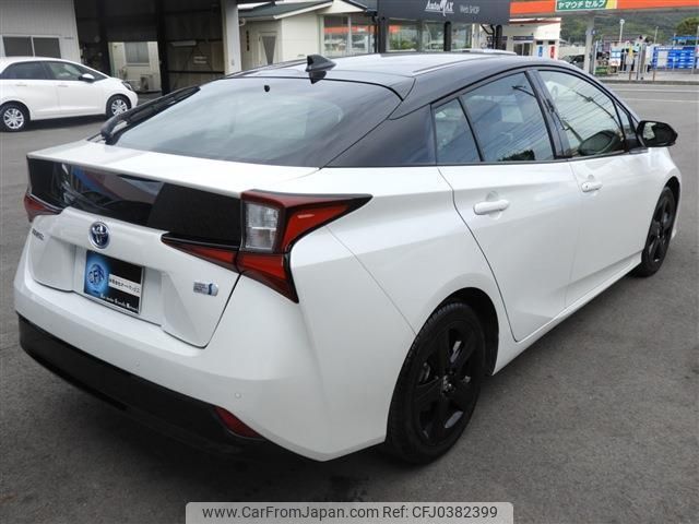 toyota prius 2021 quick_quick_6AA-ZVW51_ZVW51-6218239 image 2