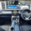 lexus is 2014 quick_quick_DAA-AVE30_AVE30-5025125 image 3