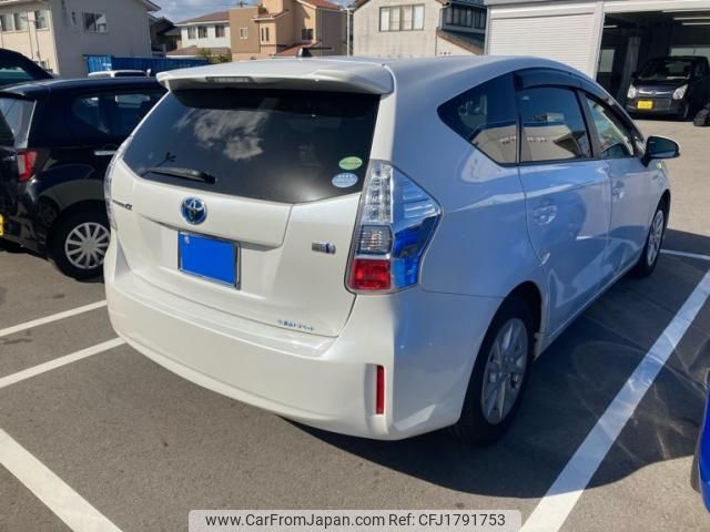 toyota prius-α 2012 CFJ1791753 image 2