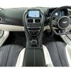 aston-martin db11 2018 CFJ1869416 image 3