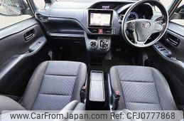 toyota noah 2014 504928-928135