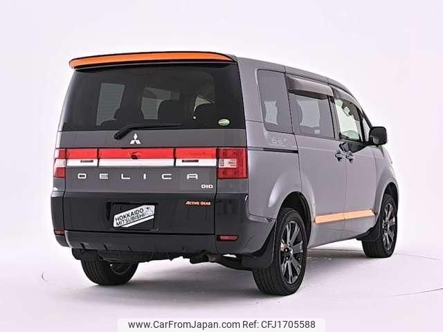 mitsubishi delica-d5 2018 CFJ1705588 image 2