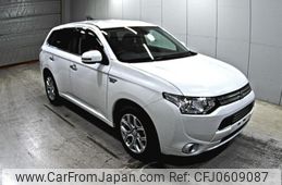 mitsubishi outlander-phev 2013 -MITSUBISHI--Outlander PHEV GG2W-0004704---MITSUBISHI--Outlander PHEV GG2W-0004704-