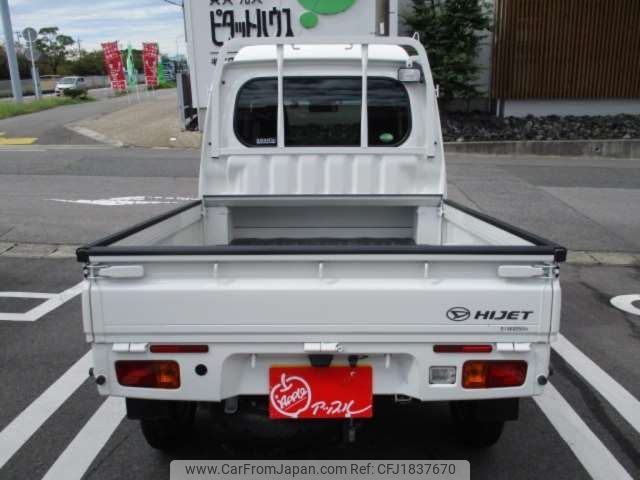 daihatsu hijet-truck 2018 CFJ1837670 image 2