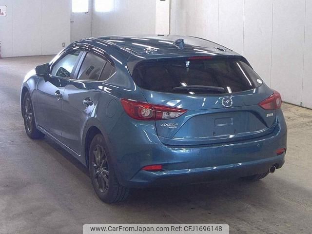 mazda axela 2018 CFJ1696148 image 2