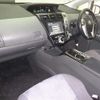 toyota prius-α 2012 -TOYOTA--Prius α ZVW40W-3051789---TOYOTA--Prius α ZVW40W-3051789- image 5