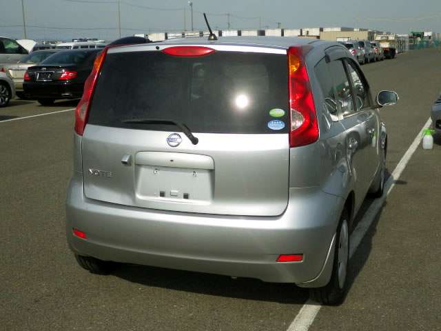 nissan note 2010 No.11571 image 2