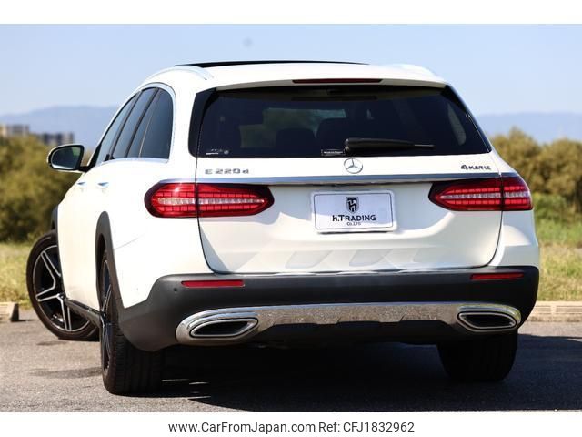 mercedes-benz e-class 2021 CFJ1832962 image 2