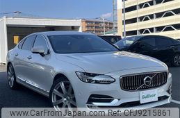 volvo s90 2018 CFJ9215861