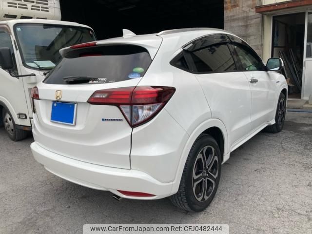 honda vezel 2015 -HONDA--VEZEL DAA-RU3--RU3-1109111---HONDA--VEZEL DAA-RU3--RU3-1109111- image 2