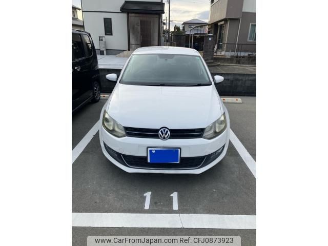 volkswagen polo 2011 -VOLKSWAGEN--VW Polo DBA-6RCBZ--WVWZZZ6RZBU043002---VOLKSWAGEN--VW Polo DBA-6RCBZ--WVWZZZ6RZBU043002- image 1