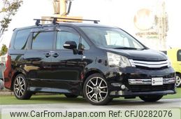 toyota noah 2013 -TOYOTA--Noah DBA-ZRR70W--ZRR70-0590355---TOYOTA--Noah DBA-ZRR70W--ZRR70-0590355-