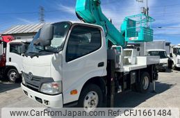 hino dutro 2012 CFJ1661484