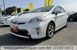 toyota prius 2013 -TOYOTA--Prius DAA-ZVW30--ZVW30-5662511---TOYOTA--Prius DAA-ZVW30--ZVW30-5662511-