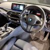 bmw 5-series 2019 quick_quick_DBA-JA20_WBAJA52010WC70699 image 3