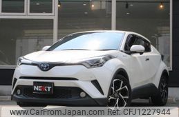 toyota c-hr 2018 quick_quick_DAA-ZYX10_ZYX10-2118975