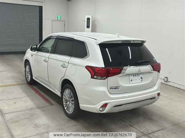 mitsubishi outlander-phev 2018 -MITSUBISHI 【奈良 301ヌ9】--Outlander PHEV GG3W-0602198---MITSUBISHI 【奈良 301ヌ9】--Outlander PHEV GG3W-0602198- image 2