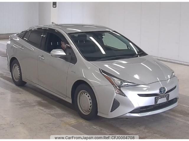 toyota prius 2018 quick_quick_DAA-ZVW55_ZVW55-8059209 image 1