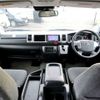 toyota hiace-wagon 2018 -TOYOTA--Hiace Wagon CBA-TRH224W--TRH224-0019145---TOYOTA--Hiace Wagon CBA-TRH224W--TRH224-0019145- image 9