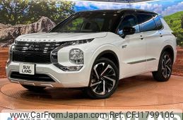 mitsubishi outlander-phev 2023 CFJ1799106
